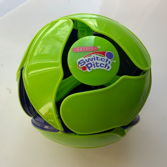 Toy (4+) Switch Pitch BALL blue and green by Hoberman - Picture 2 of 4